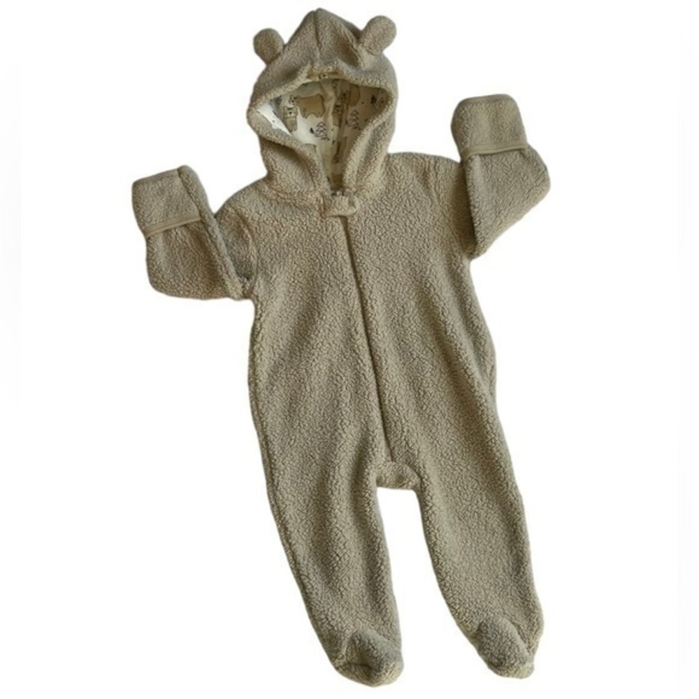 chick pea sherpa teddy jumpsuit in beige unisex infant / baby 6-9m